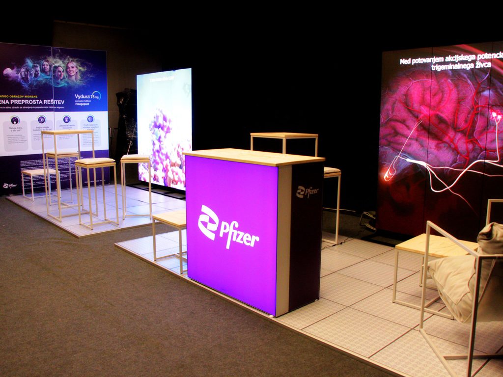 Customizable Stand-On Floors for Trade Show Stands